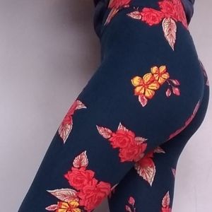 S floral LuLaRoe soft leggings